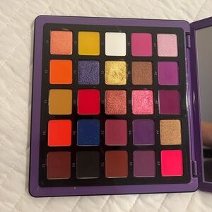 ‼️FINAL SALE, MUST GO‼️ ABH Norvina Pro Collection Eyeshadow palette‎ vol. 1